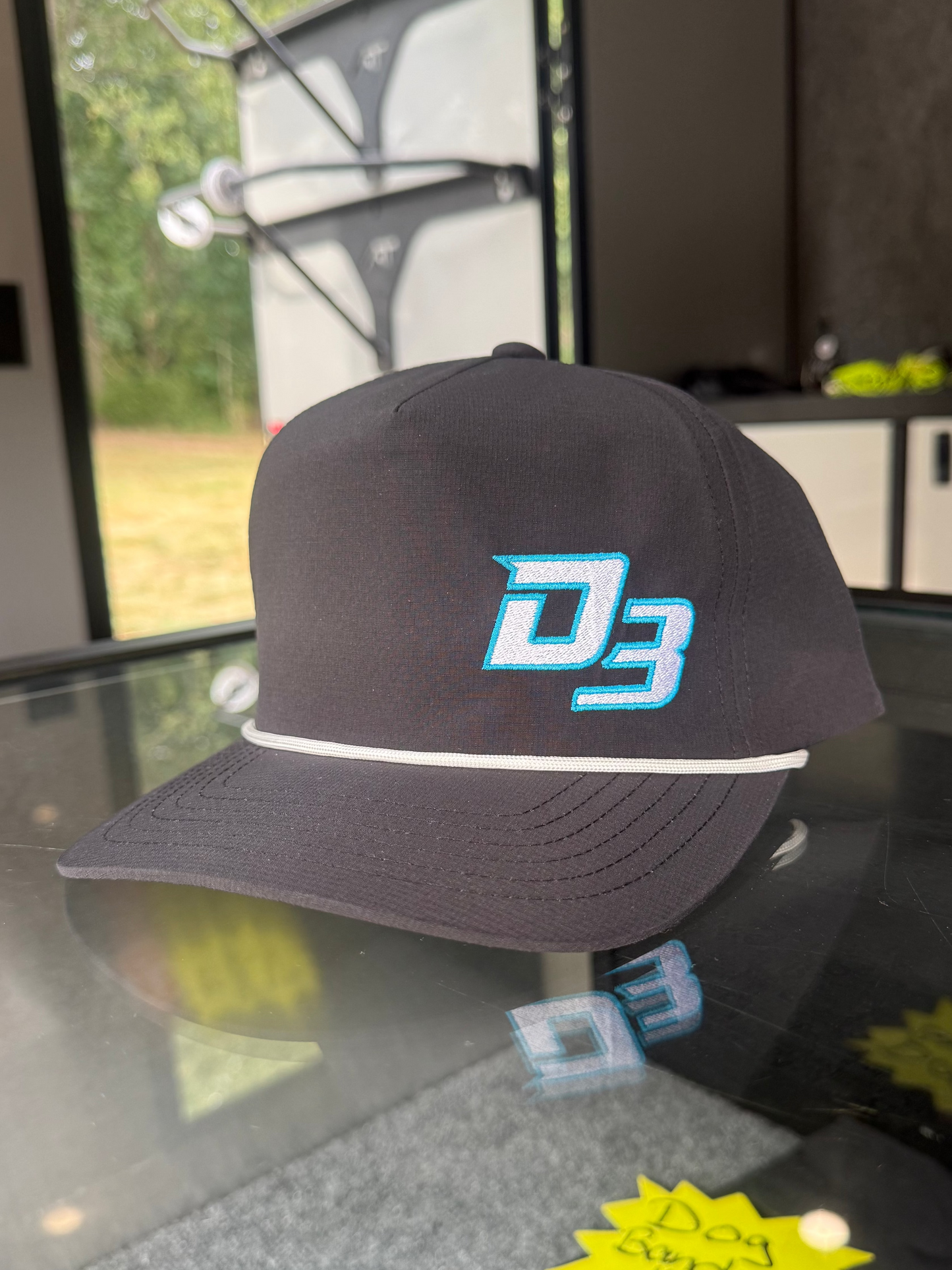 D3 SNAPBACK - BLACK